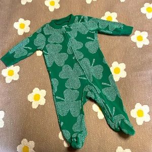 Carters 0-3 months sleep n play